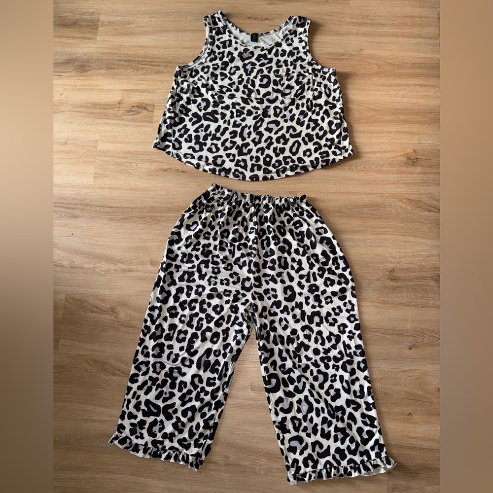 Leopard Print Women's Pajama Set